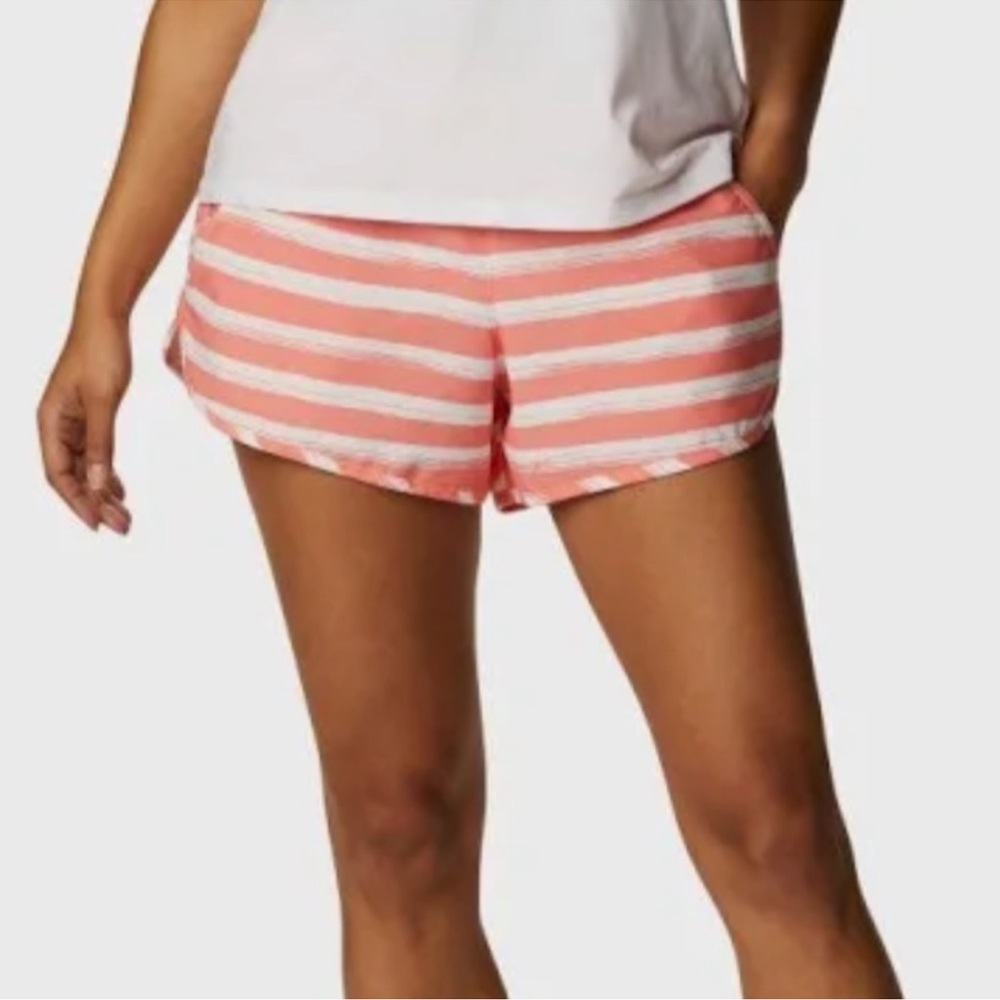 Columbia Bogata Bay Stretch Printed Shorts Coral Reef Stripe Size Large or XL